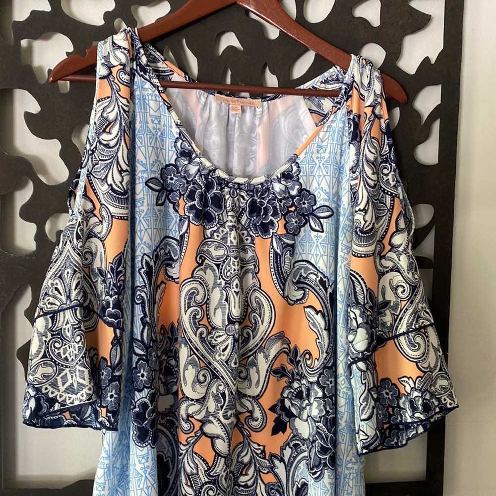 Gibson Latimer Cold Shoulder Formal Dress, Medium
